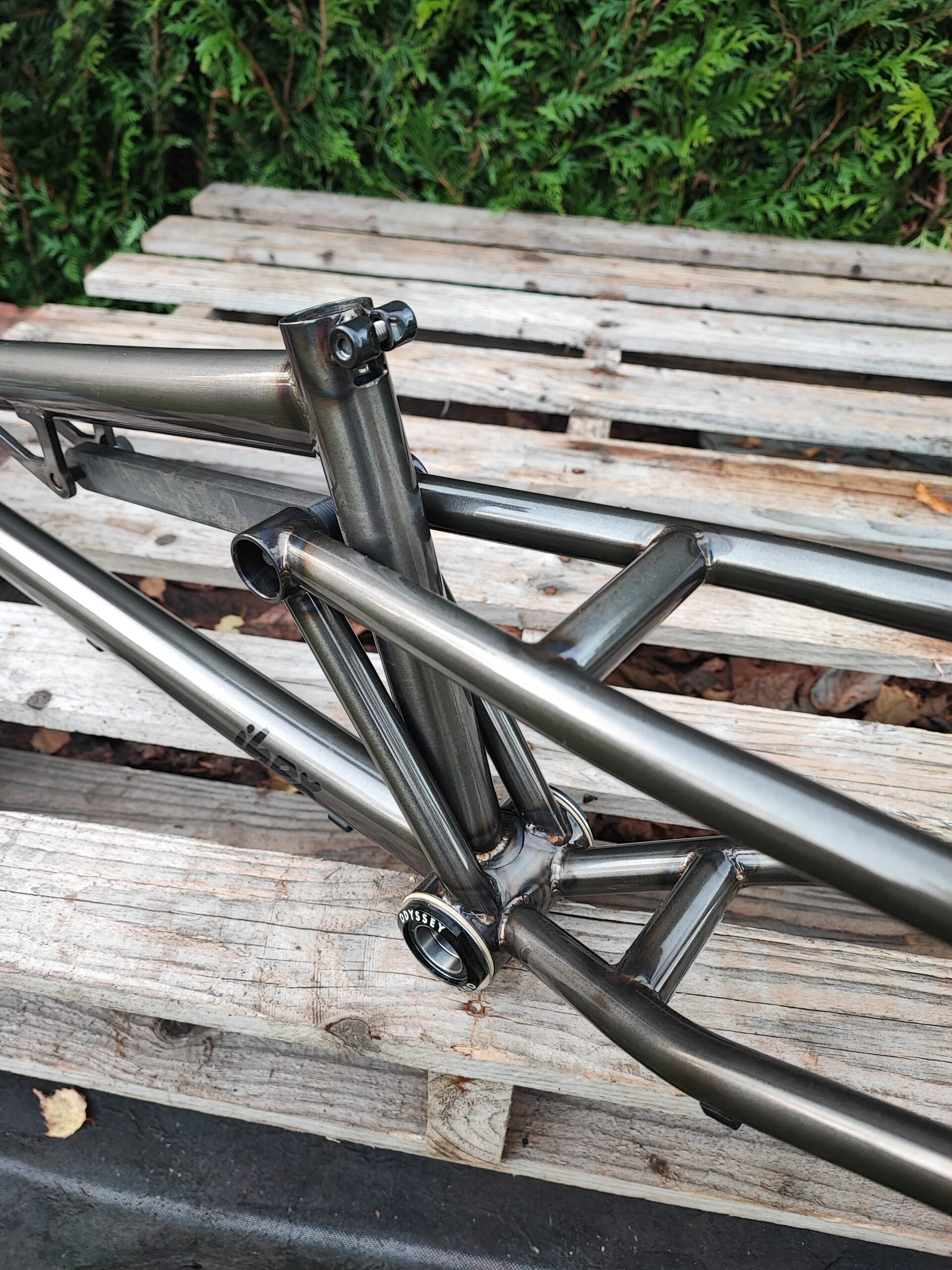Full Suspension BMX CCW IBEX Clear Black Chrome Details